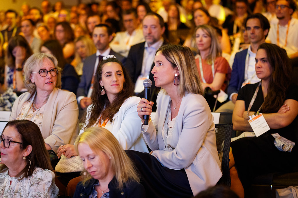 54657498492 61bb3b1148 b