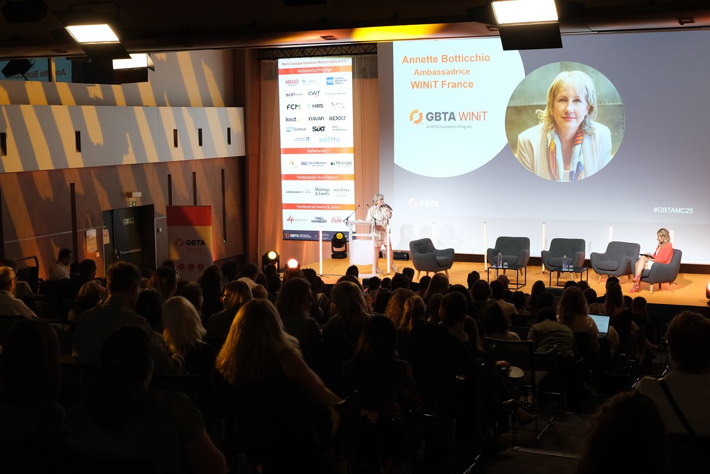 54658509413 a60062809c b