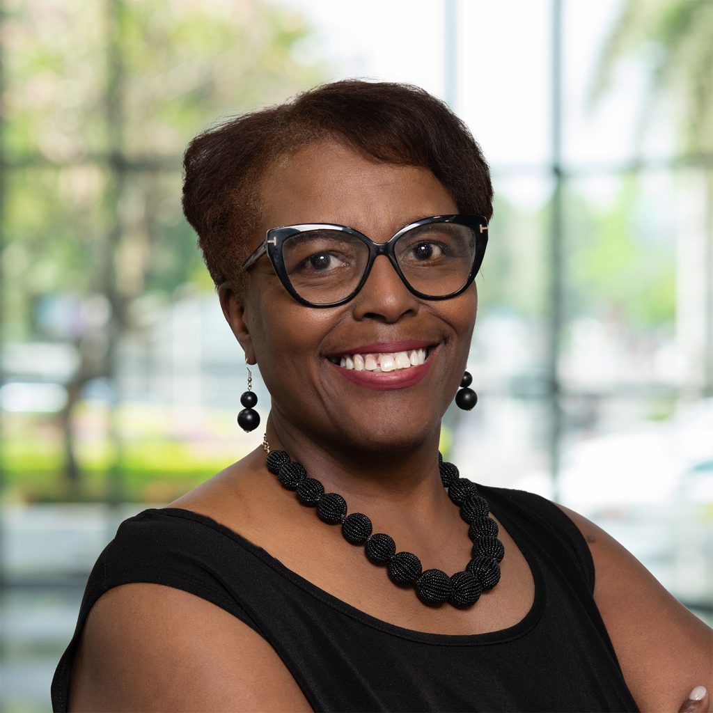 carmen smith final headshot 2024