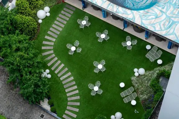 nyxmilan garden3 2019