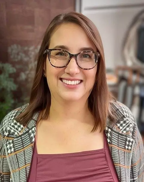 paula flowers headshot